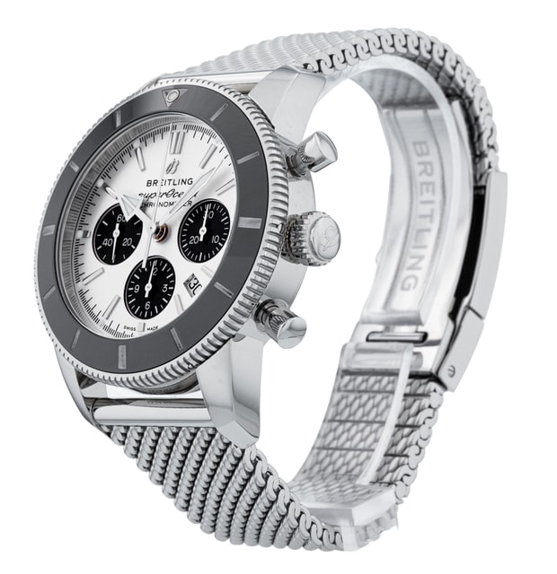 Breitling SuperOcean Heritage B01 Chronograph 44 AB0162 Image 2